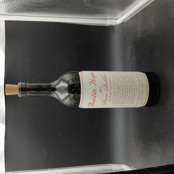 Light up wine bottle decor - Picture 2 of 2